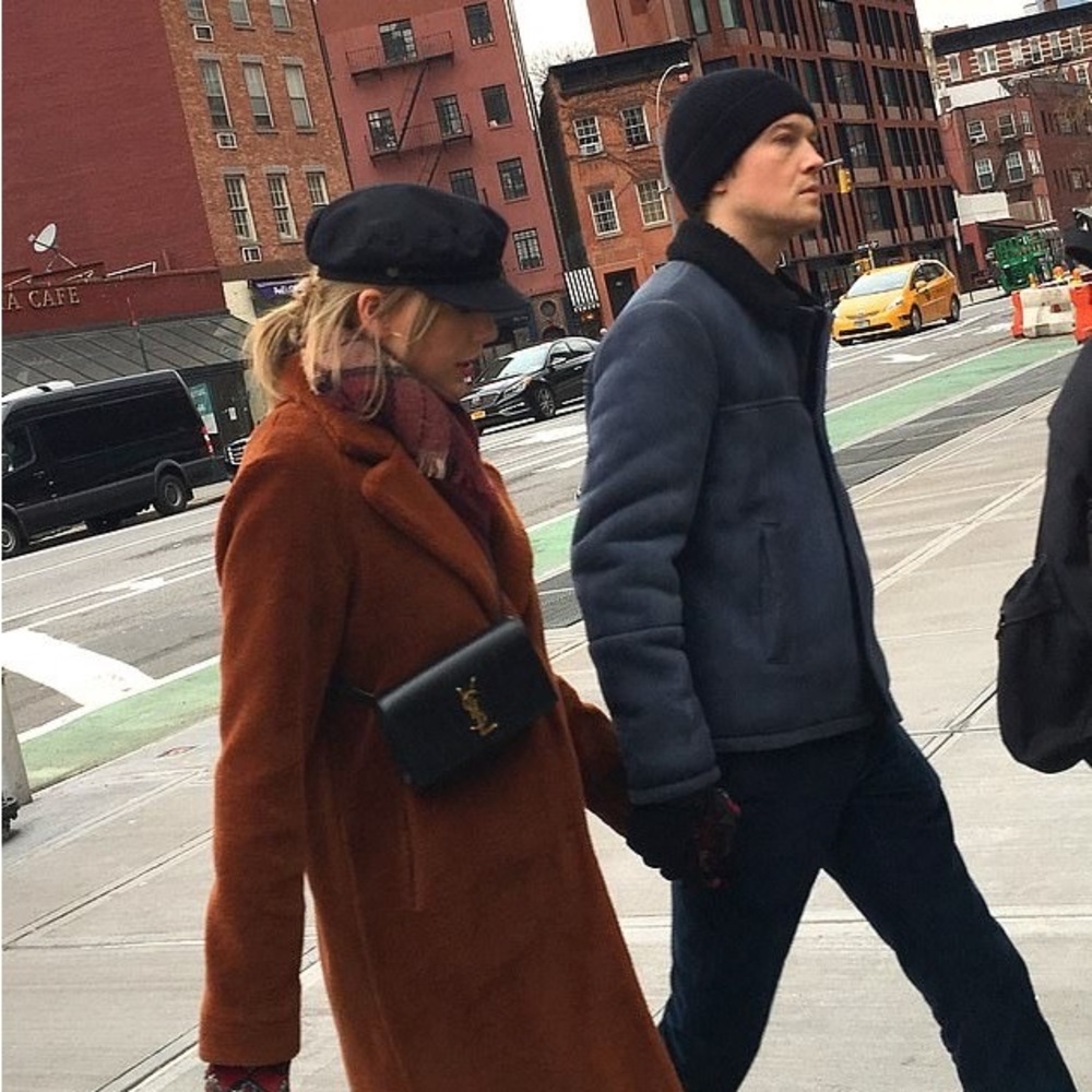 Brixton corduroy fiddler hat